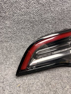 2017-2020 Tesla Model 3 Right RH Inner Tail Light 3 Pin 1077402-00-G OEM