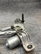 2020-2024 TESLA MODEL Y FRONT WINDSHIELD WIPER LINKAGE W/MOTOR OEM, 1658936-00-A