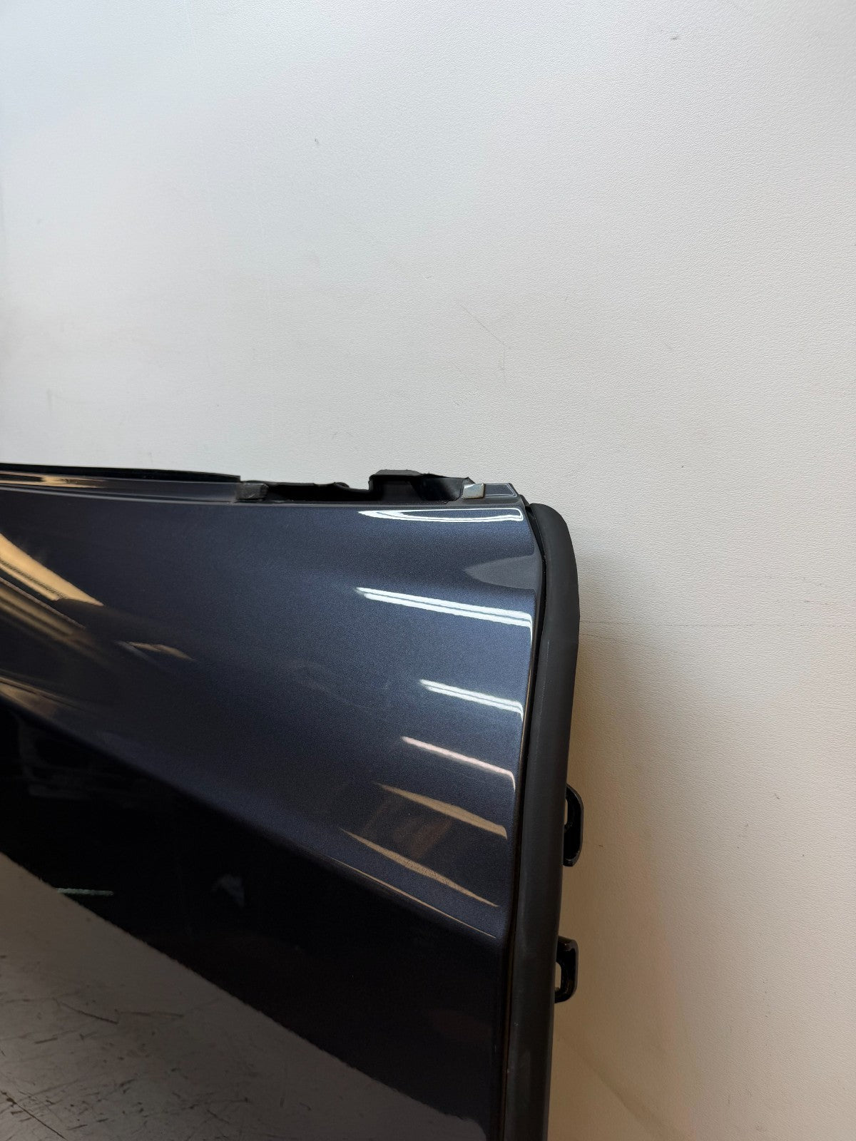 2012-2016 TESLA MODEL S FRONT RIGHT PASSENGER SIDE DOOR SHELL PANEL OEM
