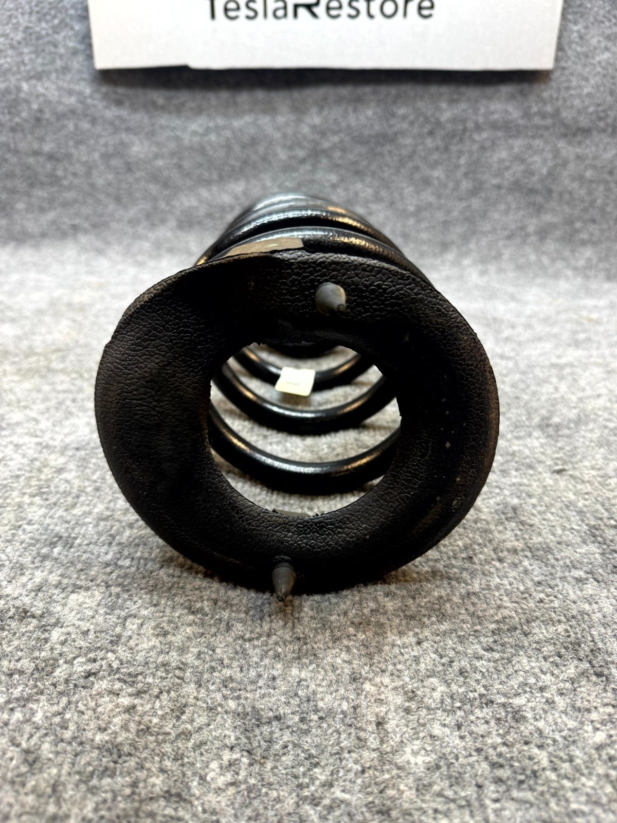 2017-2023 TESLA MODEL 3 REAR RIGHT/LEFT COIL SPRING INSULATOR OEM, 1044472-01-E
