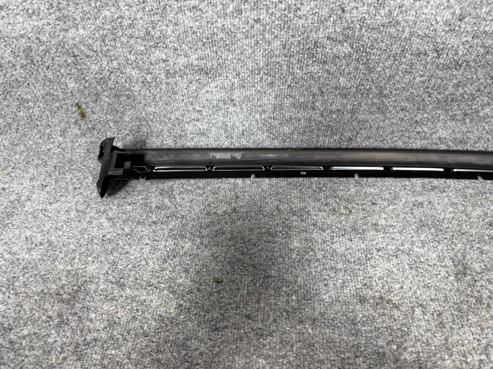 2016-2020 Tesla Model X Upper Left Side Falcon Door Glass Seal OEM, 1072079-90-D