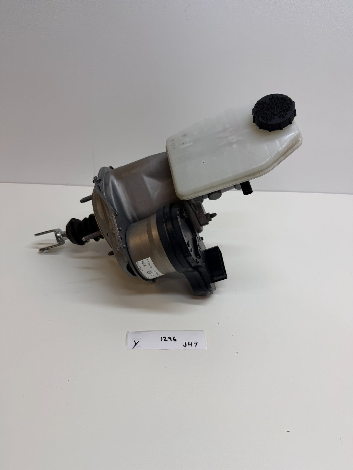 2020-24 Tesla Model Y Power iBooster Brake Booster Master Cylinder 1188671-00-A