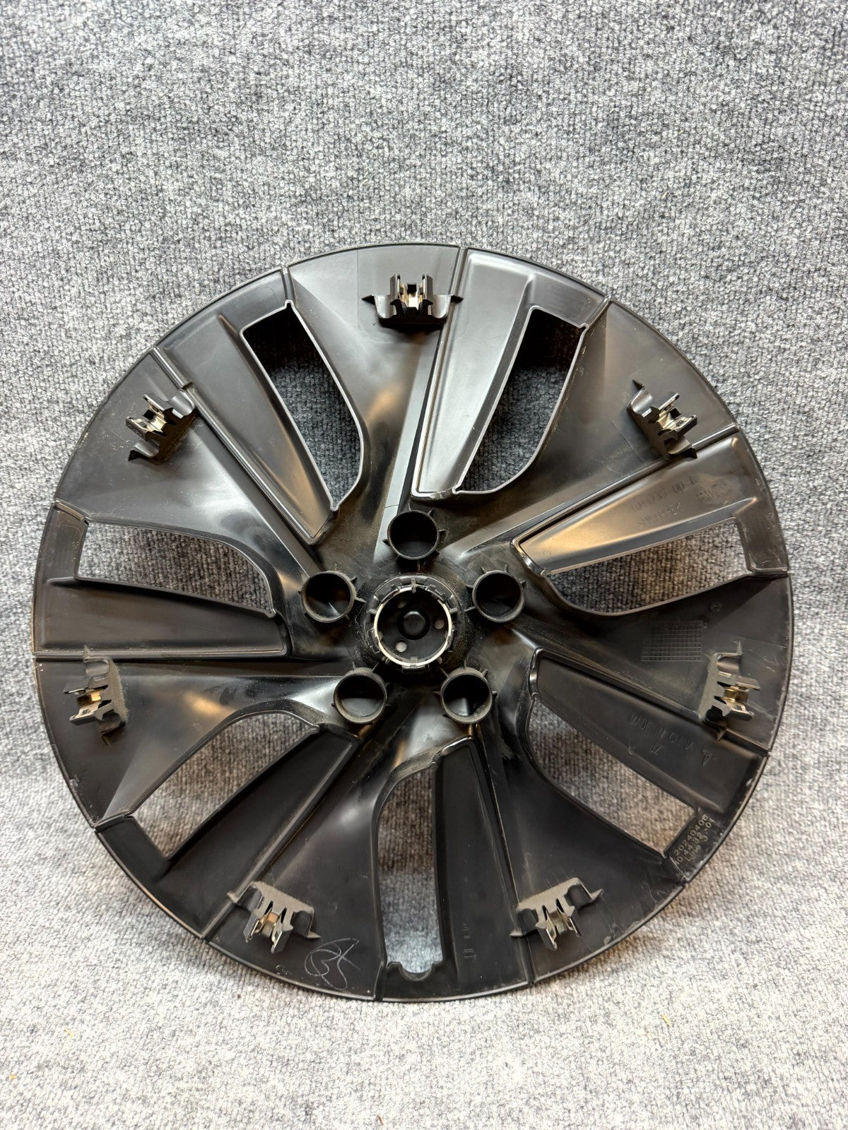2020 - 2024 TESLA MODEL Y GEMINI WHEEL RIM HUBCAP COVER OEM, 1044235-00-C