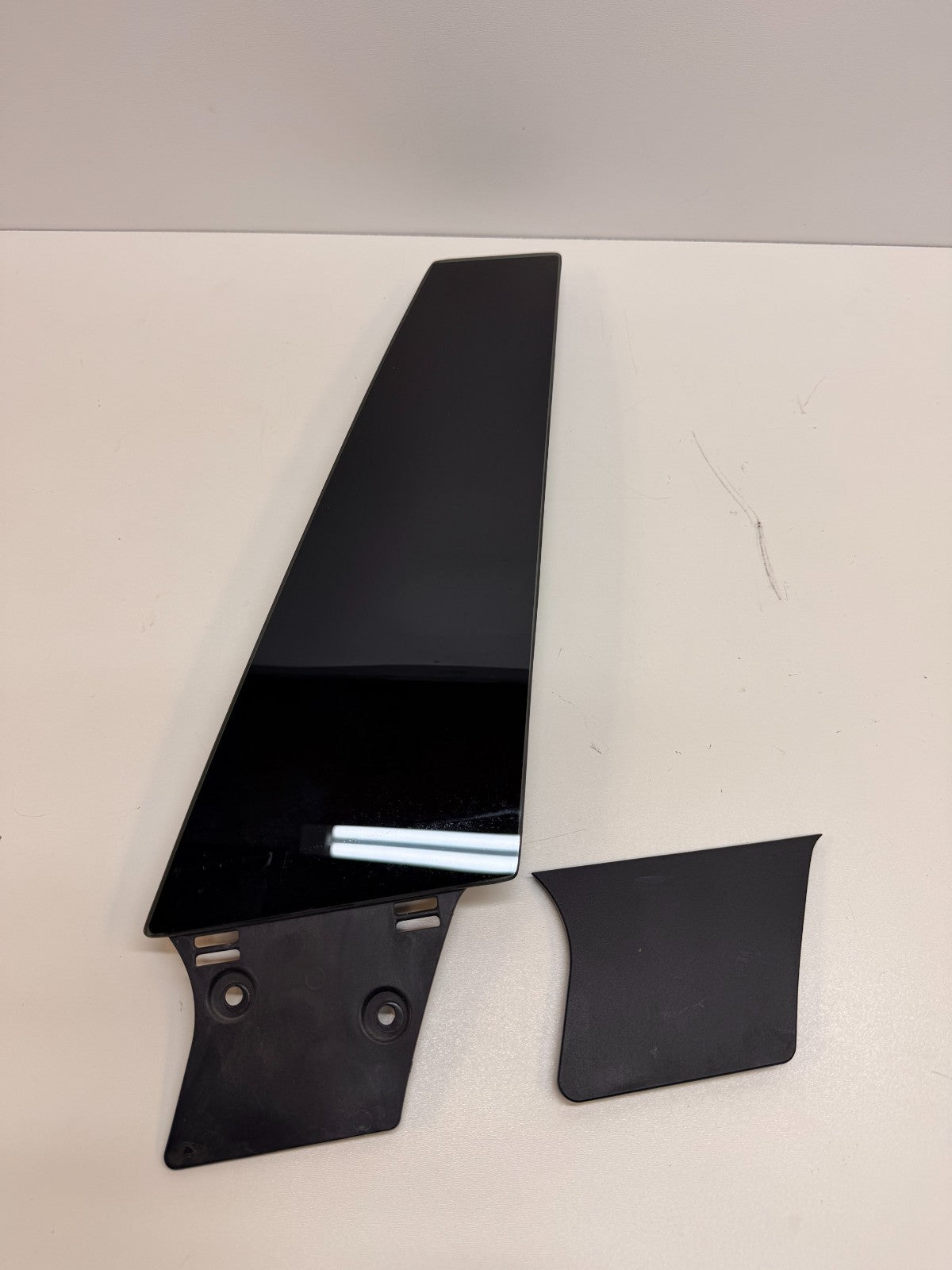 2024 2025 Tesla Model 3 Left Driver B Pillar Trim Molding