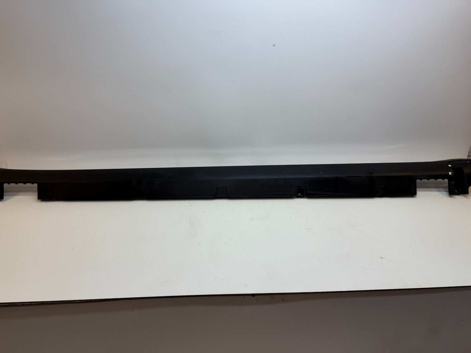 2012-2020 Tesla Model S Skirt Rocker Molding Sill Panel Left LH 6005874-00-G