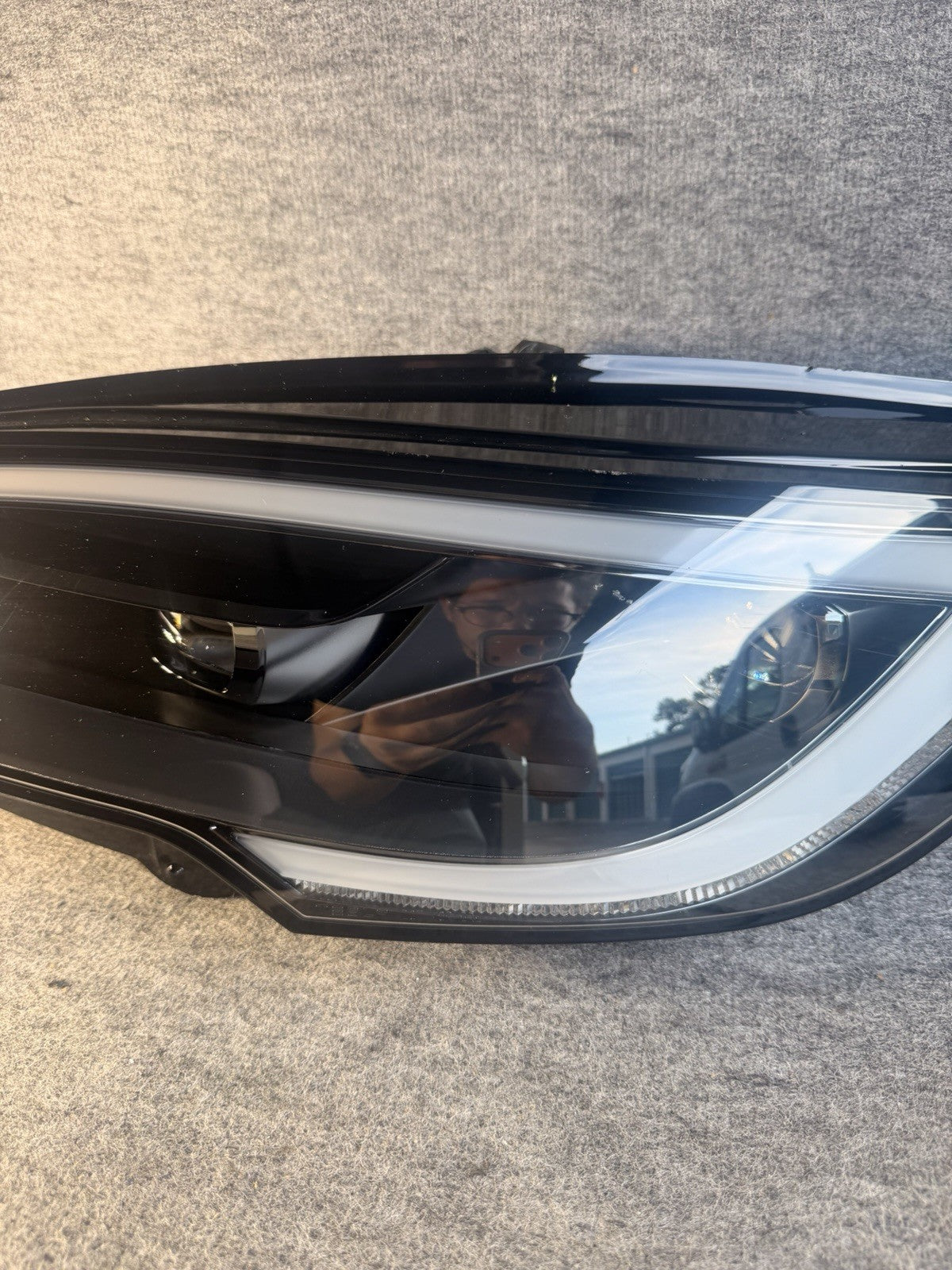 2022-24 TESLA MODEL S PLAID FRONT LEFT HEADLIGHT LED MATRIX HEAD LIGHT LAMP OEM