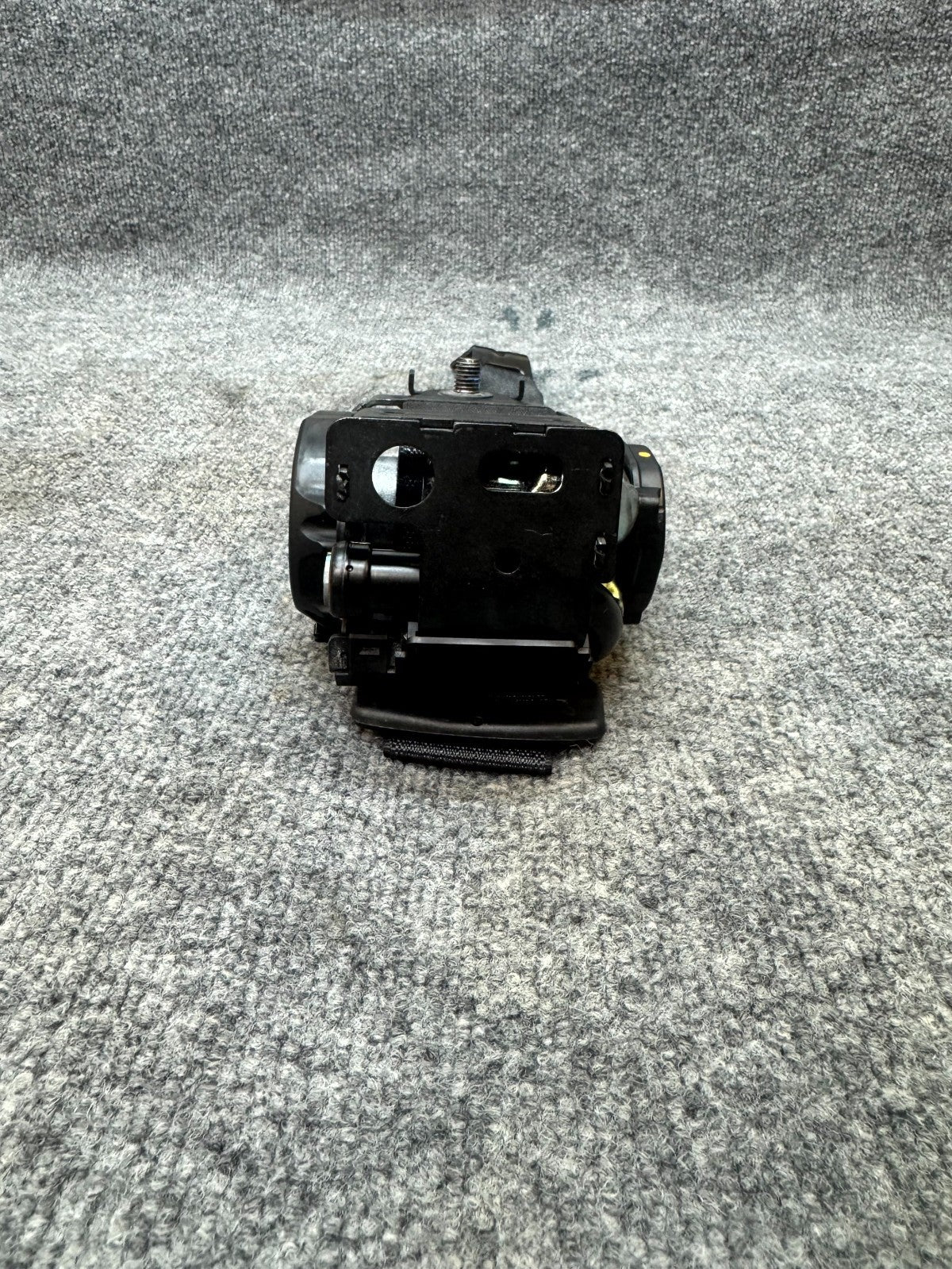 2020 - 2024 TESLA MODEL Y REAR RIGHT / LEFT SIDE SEAT BELT OEM, 1616500-01-C