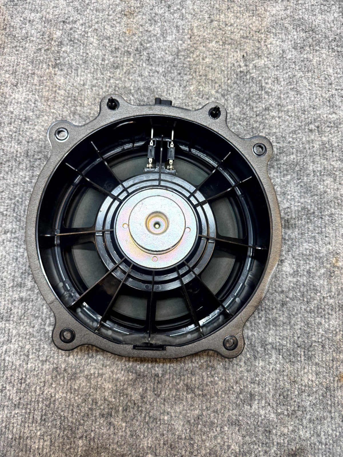 2020 - 2024 TESLA MODEL Y FRONT LEFT / RIGHT SIDE DOOR SPEAKER OEM, 1079744-00-E