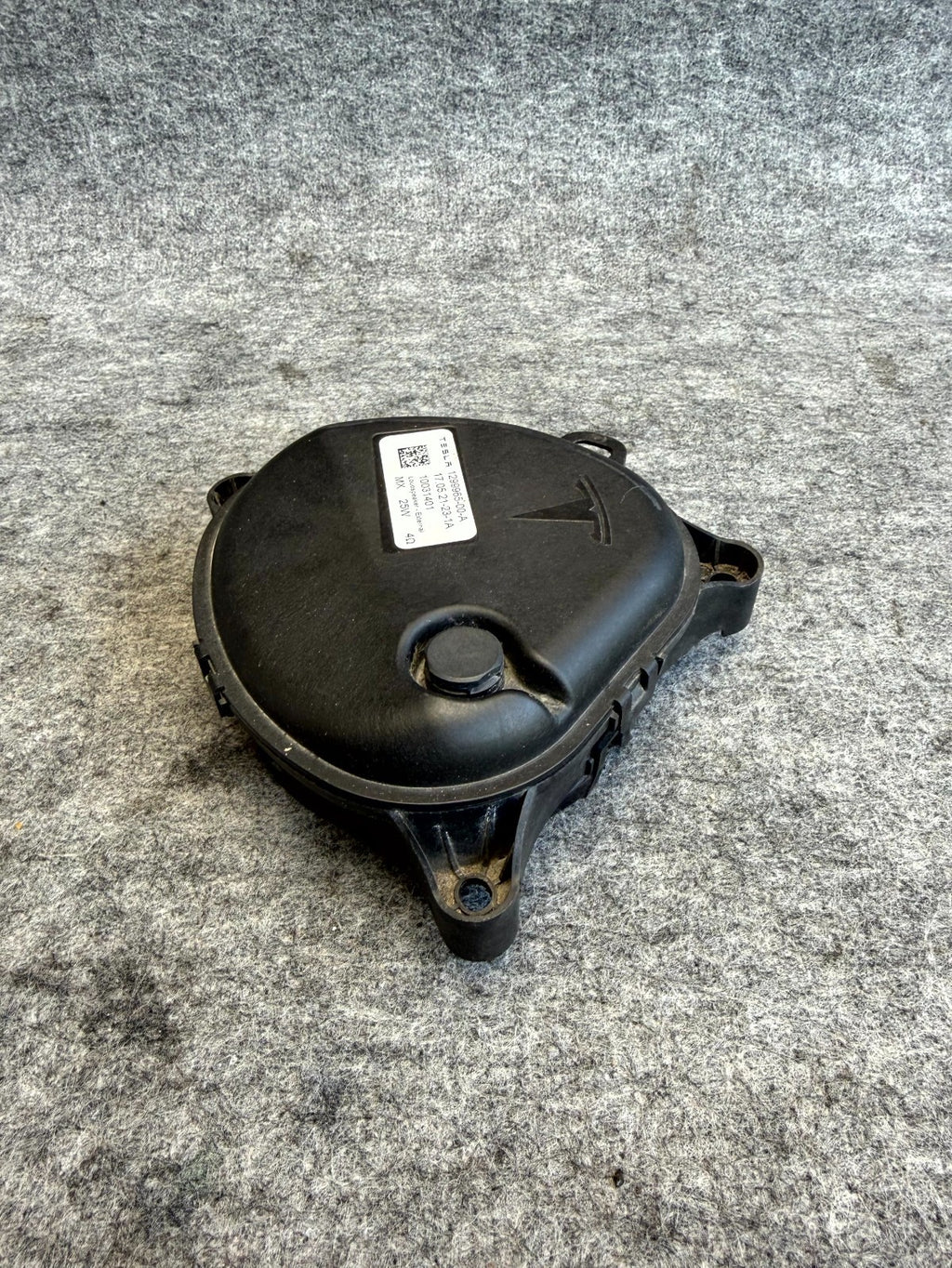 ♦️2017 - 2023 TESLA MODEL 3 PEDESTRIAN WARNING SPEAKER  OEM,  1299965-00-A