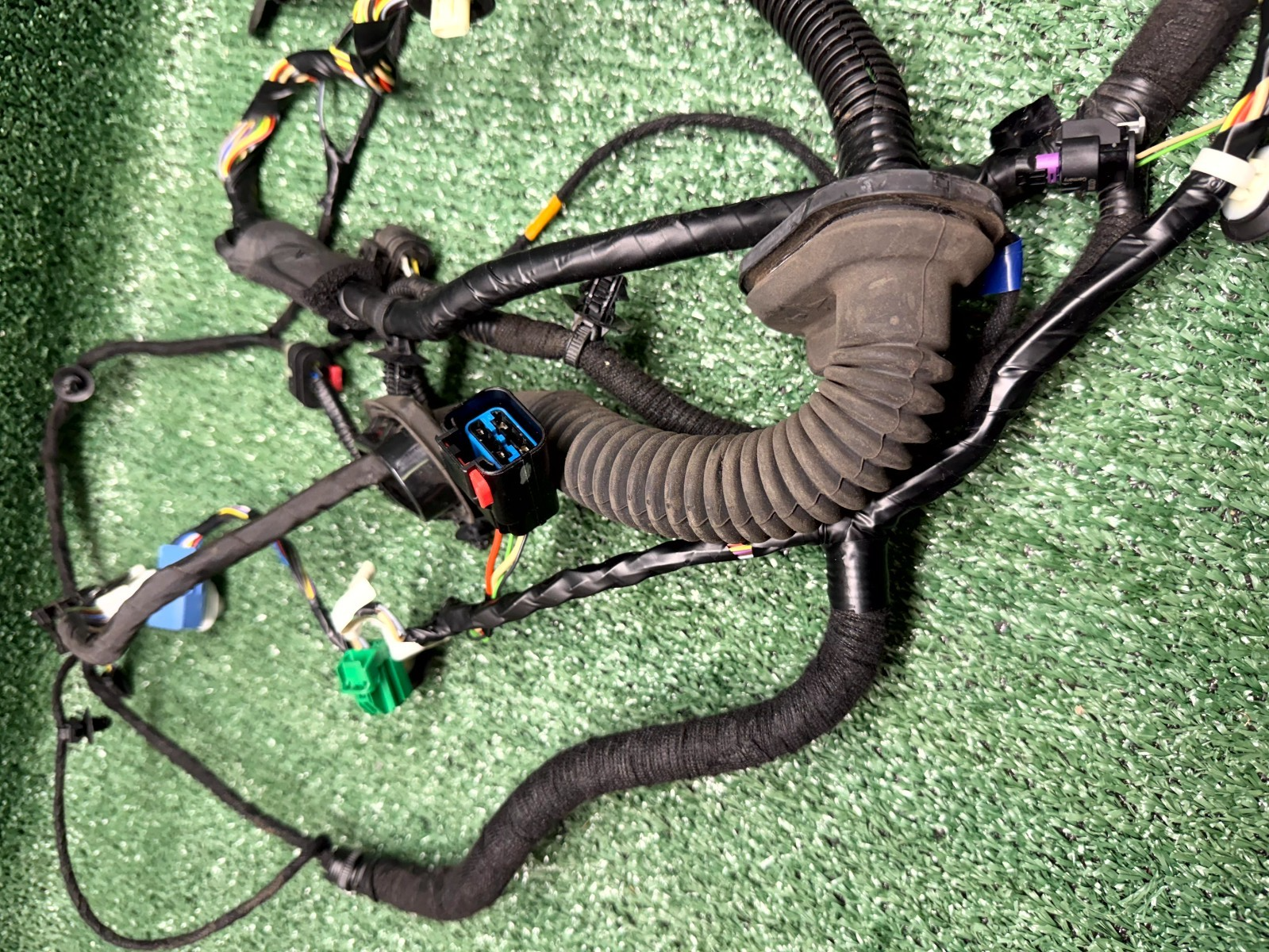♦️20-24 TESLA MODEL Y FRONT RIGHT DOOR WIRING HARNESS CABLE WIRE OEM, 1489052-00