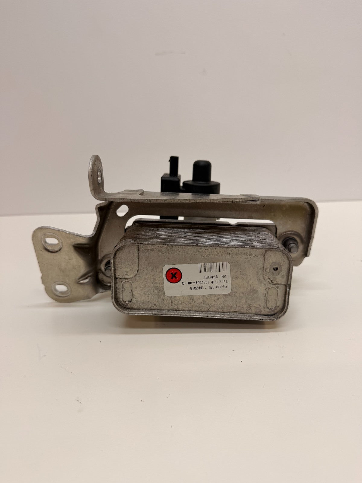 2016-2020 Tesla Model S Battery Cooler Heat Exchanger Chiller EXV 1037357-00-G