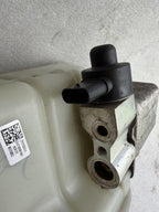 ♦️2017 - 2023 TESLA MODEL 3 COOLANT EXPANSION TANK WITH PUMP OEM, 1097016-00-D
