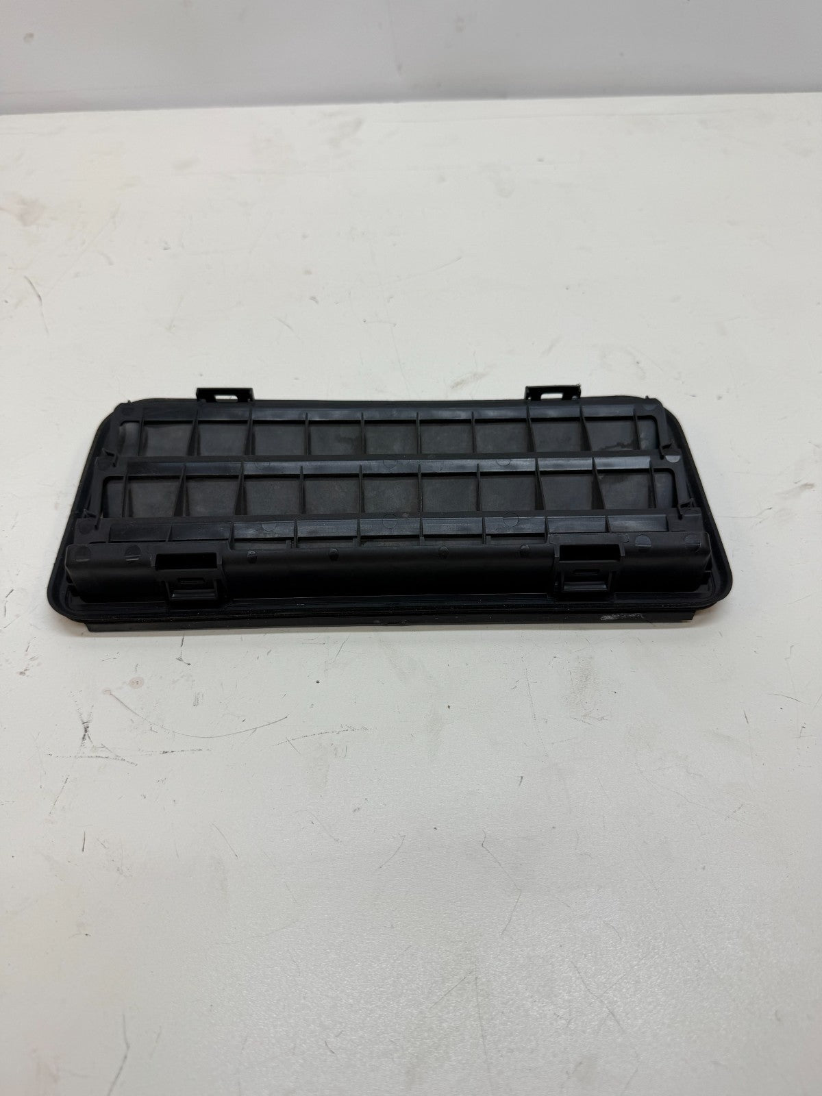 2017-2024 Tesla Model 3/Y Air Extractor Cabin Vent Grille 1098751-00-C