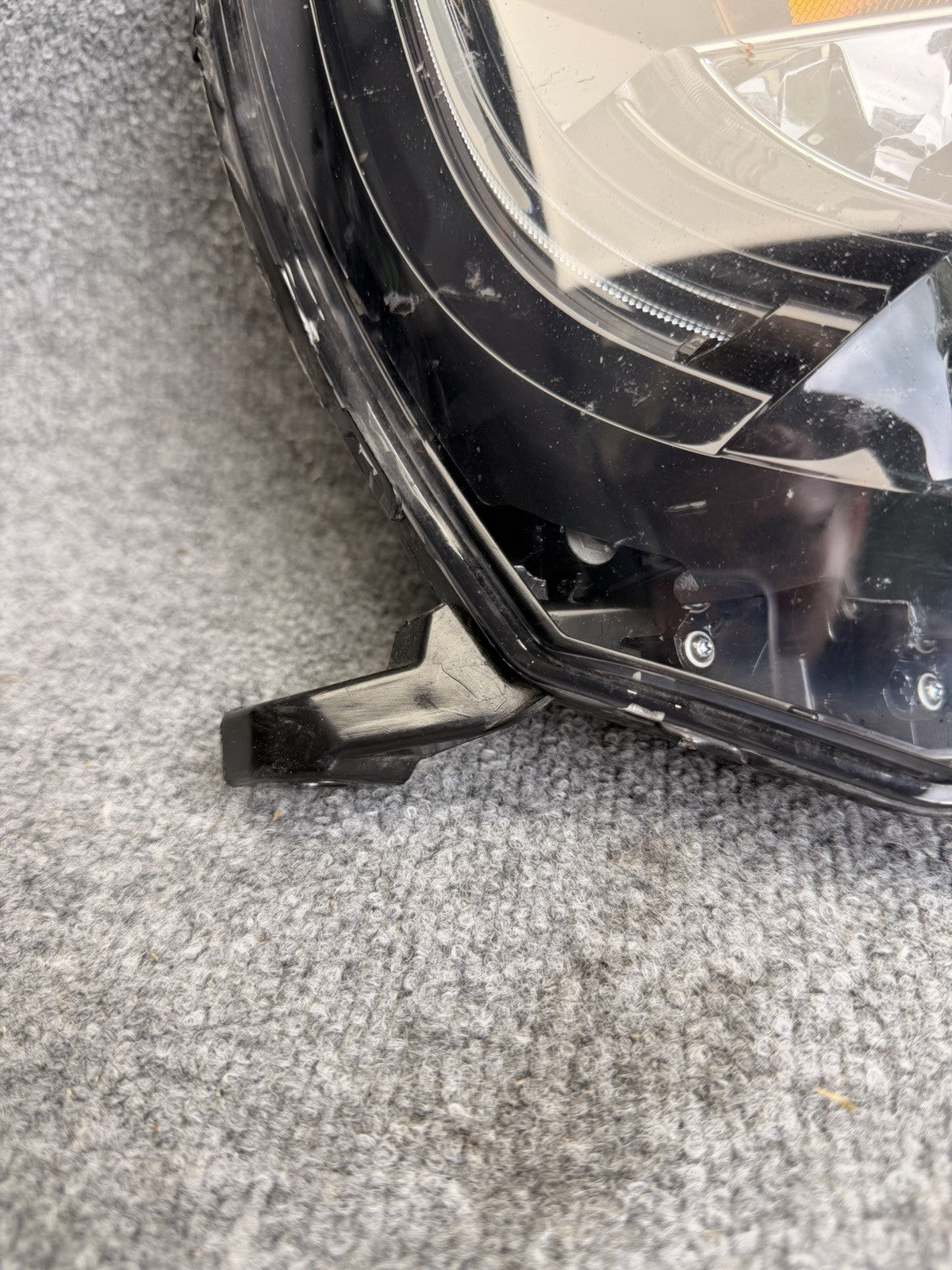 2016 - 2020 Tesla Model S Front Right LED Fog Light Lamp 6005914-00-I RH OEM