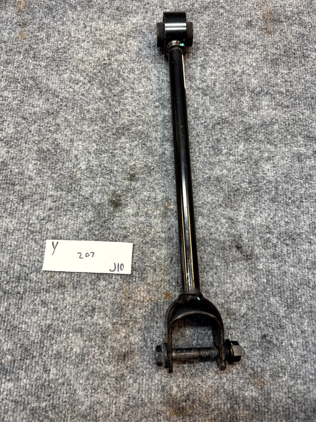 2020 - 2024 TESLA MODEL Y REAR RIGHT / LEFT LOWER CONTROL ARM OEM, 1044441-00-F