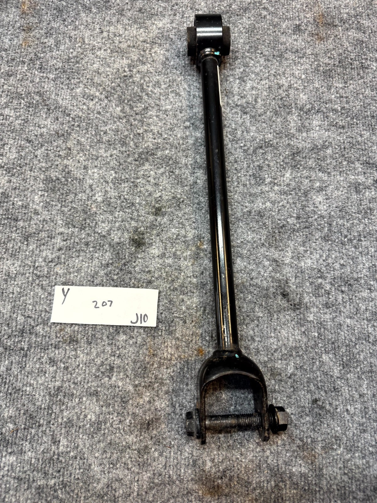 2020 - 2024 TESLA MODEL Y REAR RIGHT / LEFT LOWER CONTROL ARM OEM, 1044441-00-F