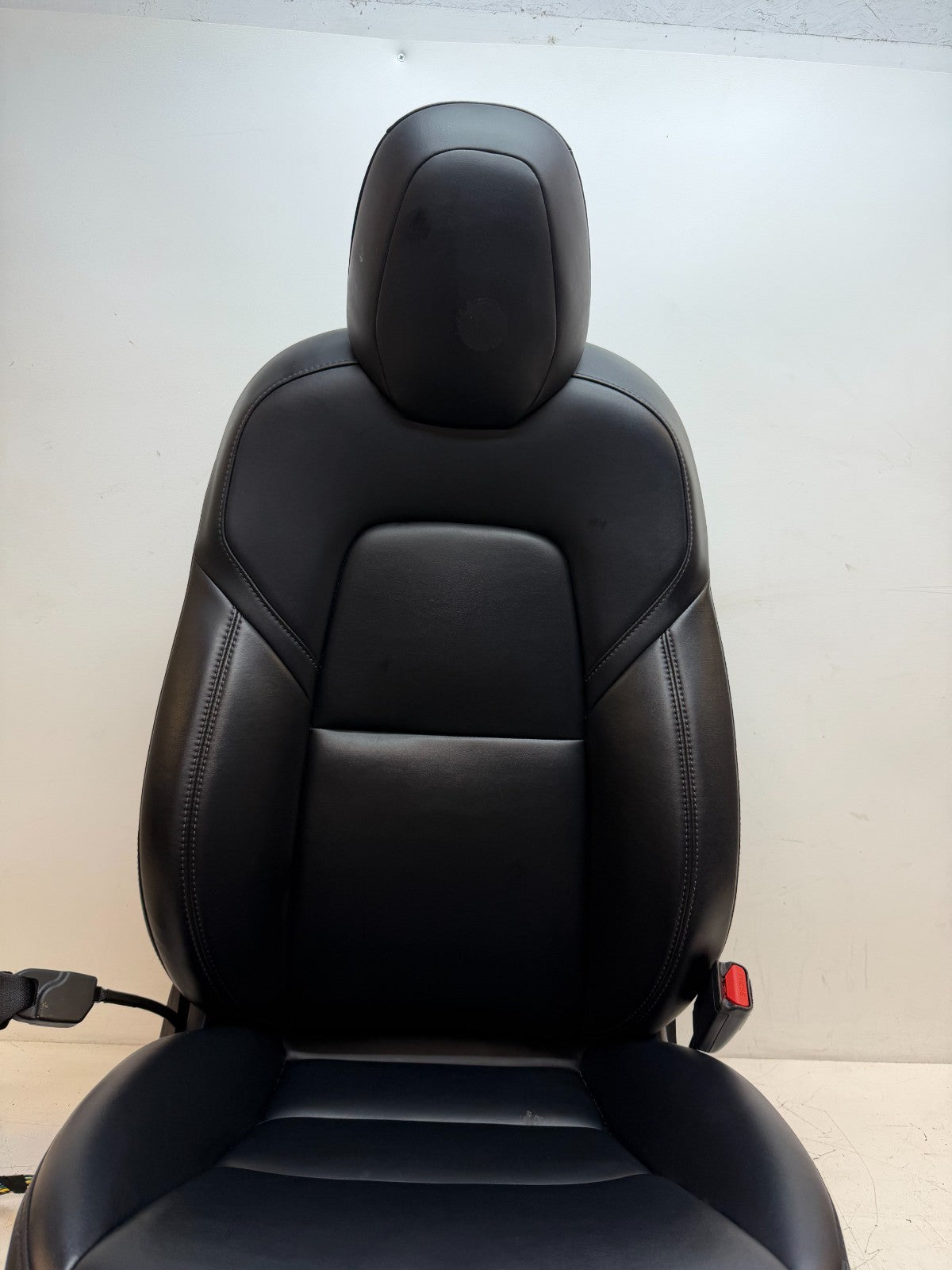 20-23 Tesla Model 3 Front 1st Row Seat Right Passenger Side Black 1456943-00-C