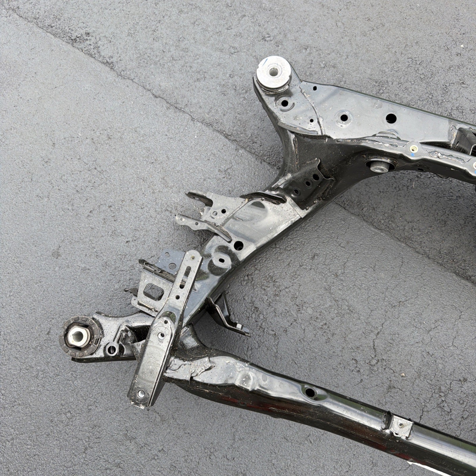 2017-2023 Tesla Model 3 Y Rear Subframe Cradle Support Crossmember Assembly