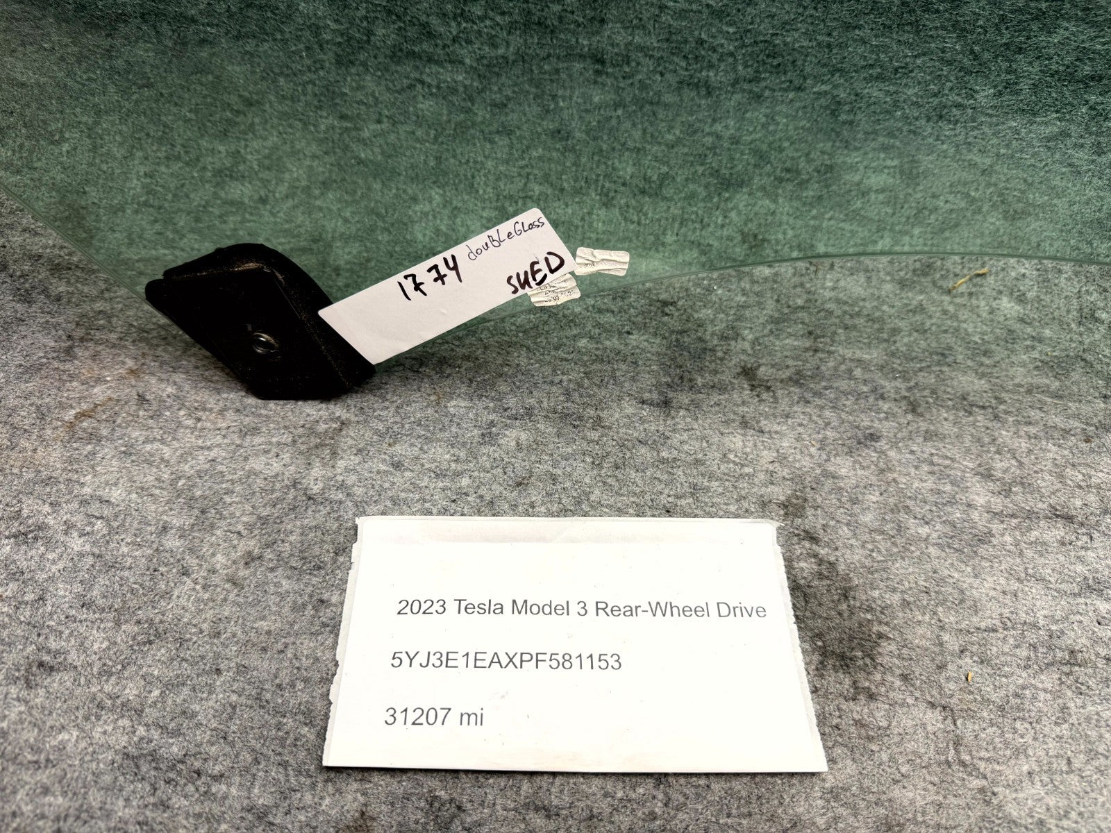♦️21-23 TESLA MODEL 3 FRONT DOUBLE RIGHT SIDE DOOR WINDOW GLASS OEM, 43R-014955