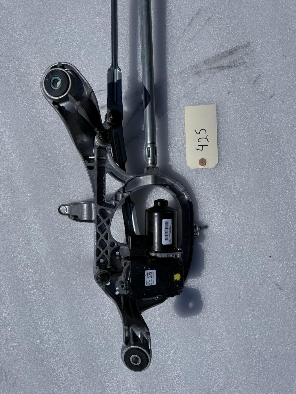 ♦️16-20 TESLA MODEL X WINDSHIELD WIPER MOTOR MECHANISM ASSY OEM, 1034391-00-D