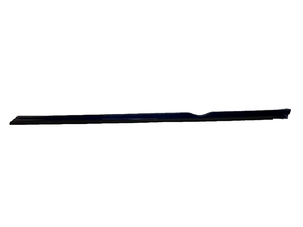 2012-25 Model S Passenger Rocker Skirt Molding Scuff Panel Right RH 1012217-00-F