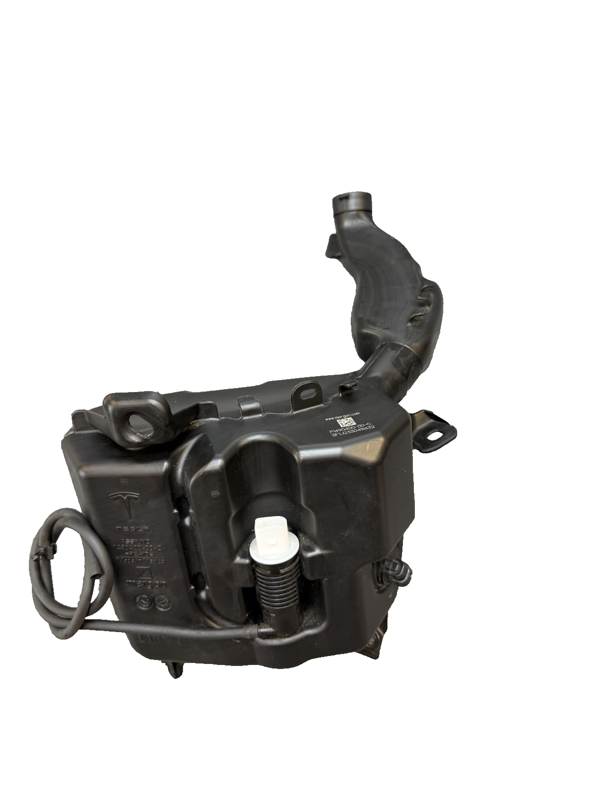 2020-2024 TESLA MODEL Y WINDSHIELD WASHER RESERVOIR BOTTLE TANK OEM,1490400-00-C