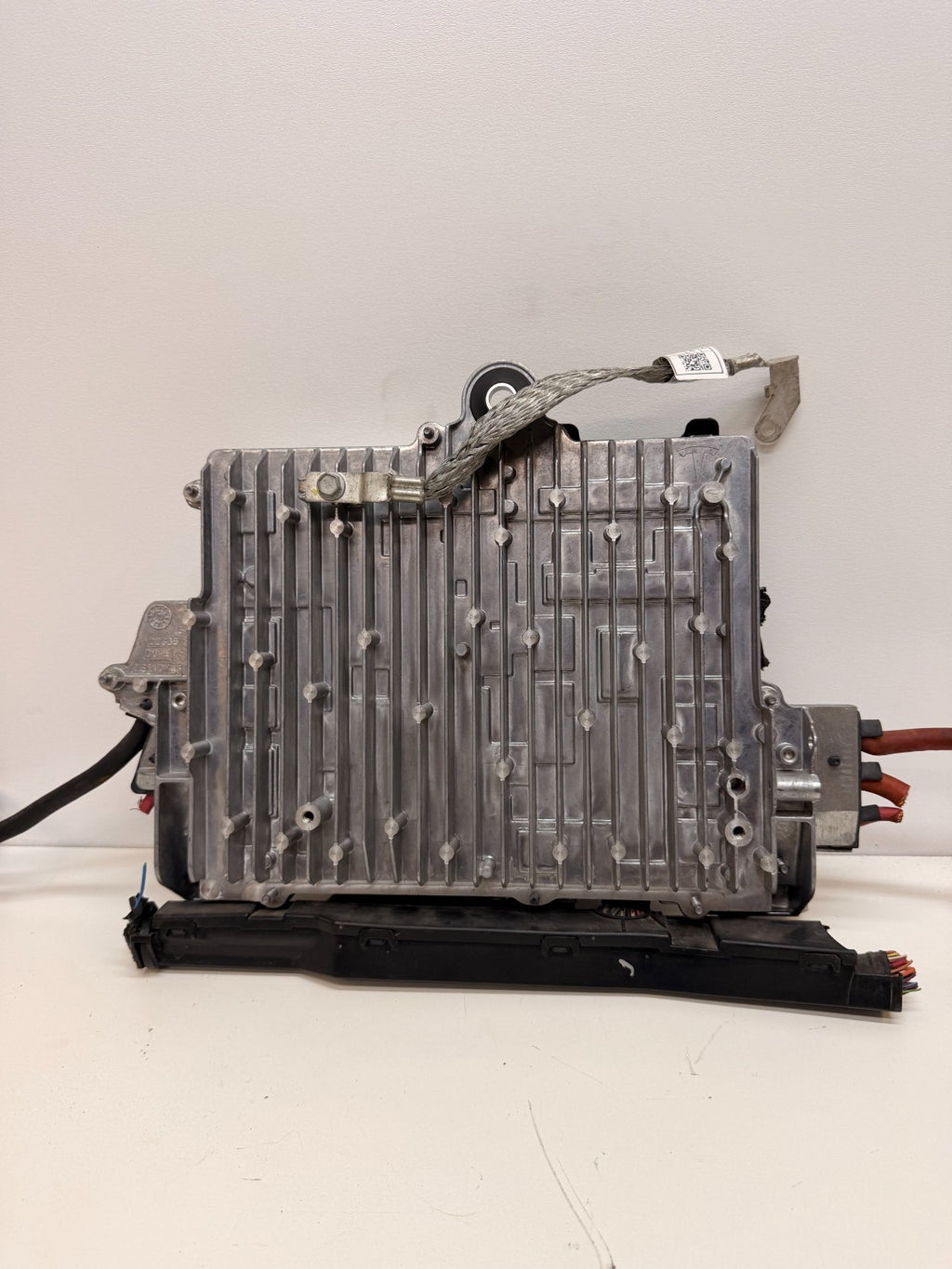 18-21 Model 3 Y Front Electrcal Control Module System Unit Computer 1112485-00-A