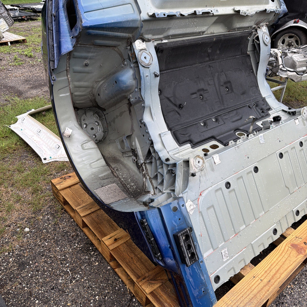 12-20 Tesla Model S Rear LH And RH Side Quarter Panel Body Frame 1020513-S0-A