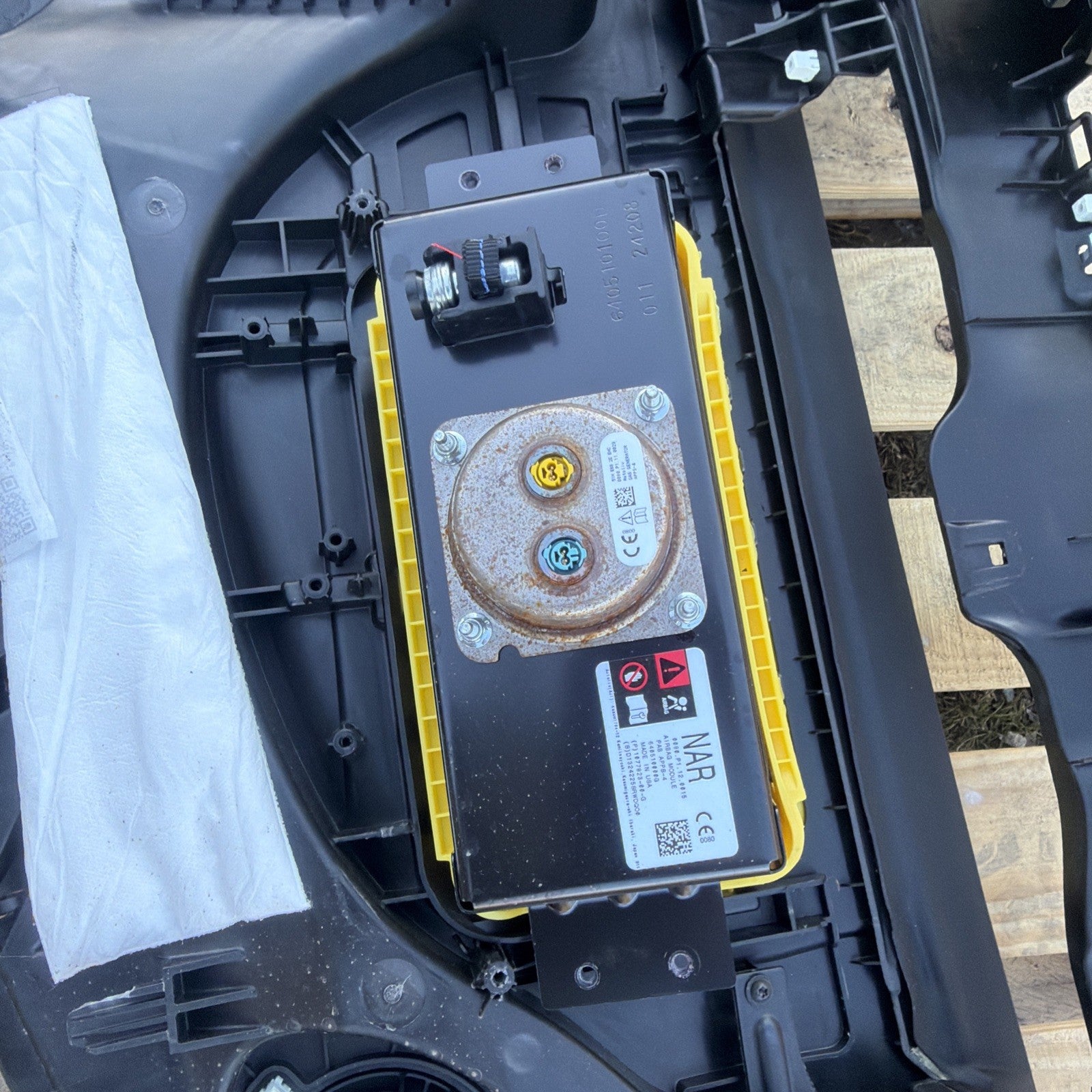 2020 - 2024 TESLA MODEL Y FRONT DASHBOARD DASH INSTRUMENT PANEL OEM
