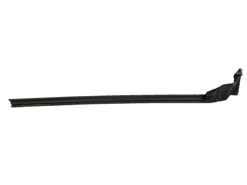 ♦️17 - 23 TESLA MODEL 3 FRONT LEFT SIDE WINDOW INNER BELT SEAL OEM, 1090495-00-E