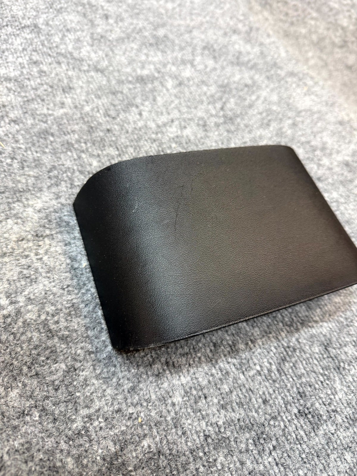2020 - 2024 TESLA MODEL Y CENTER CONSOLE BACK END TRIM COVER OEM, 1108494-00-B