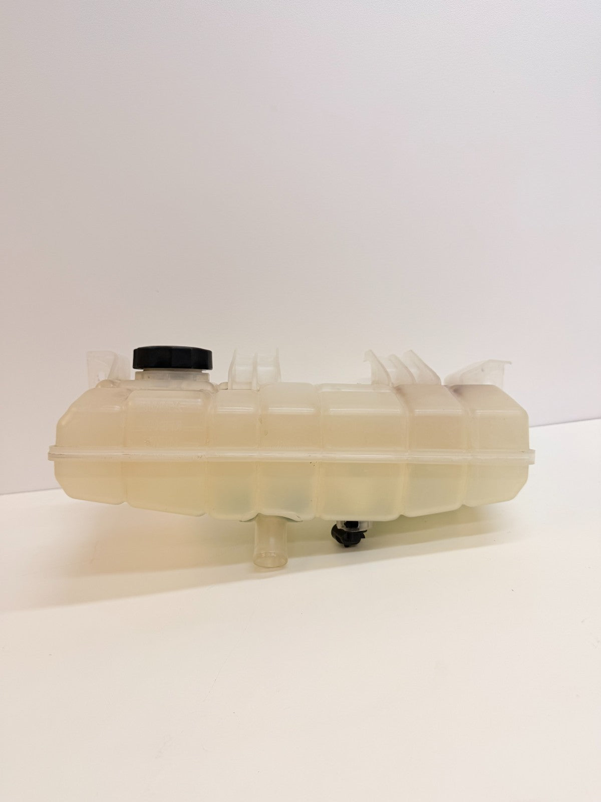 2012-2020 Tesla Model S X Coolant Reservoir Bottle Tank Assembly 1036124-00-D