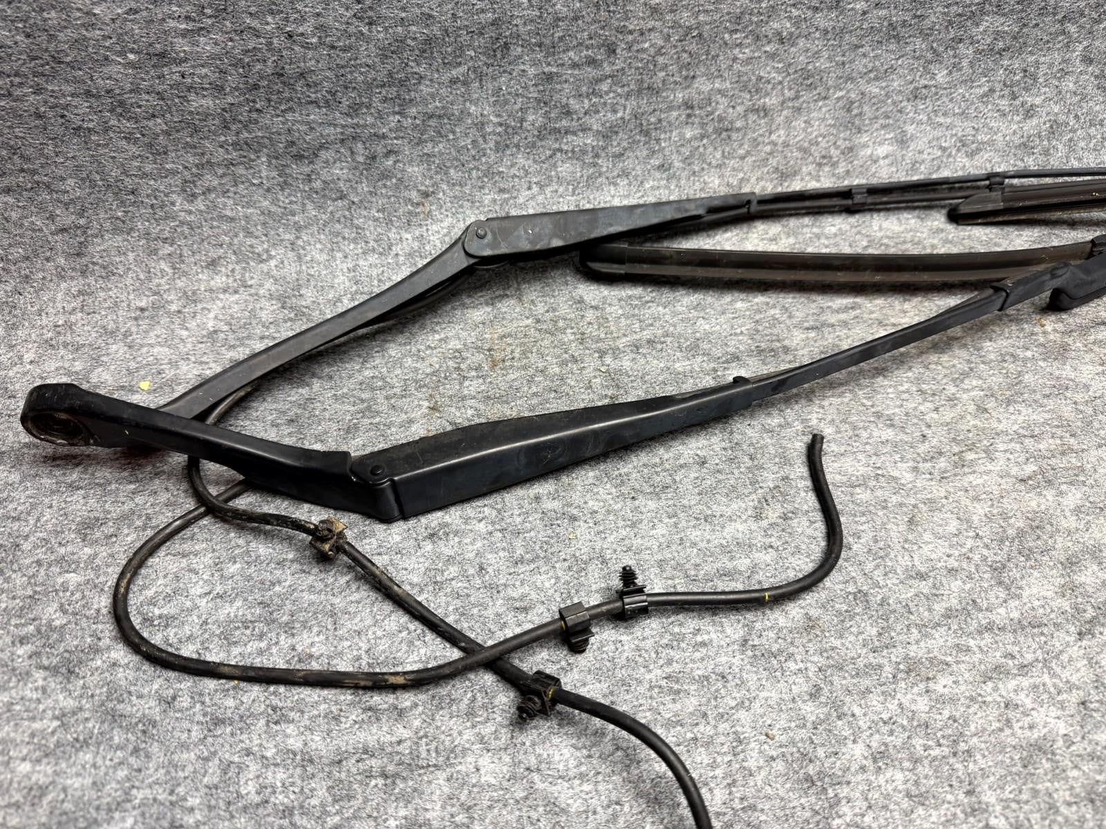 ♦️2017 - 2023 TESLA MODEL 3 RIGHT AND LEFT SIDE WINDSHIELD WIPER ARM OEM