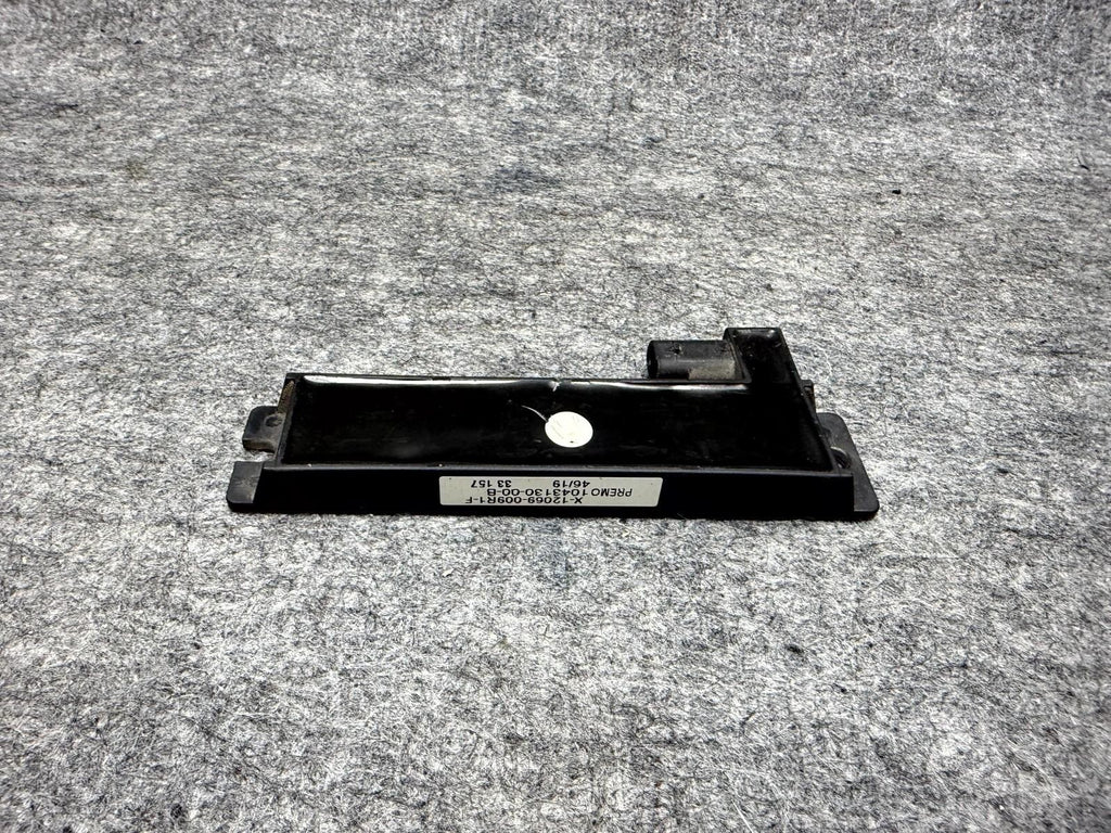♦️2016-2020 TESLA MODEL X KEYLESS ENTRY ANTENA CONTROL MODULE OEM, 1043130-00-B