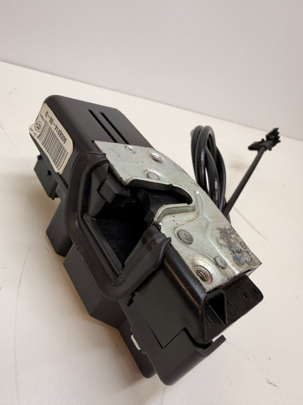 2012-2020 Tesla Model S Rear Right Door Lock Latch Actuator 6008914-00-D