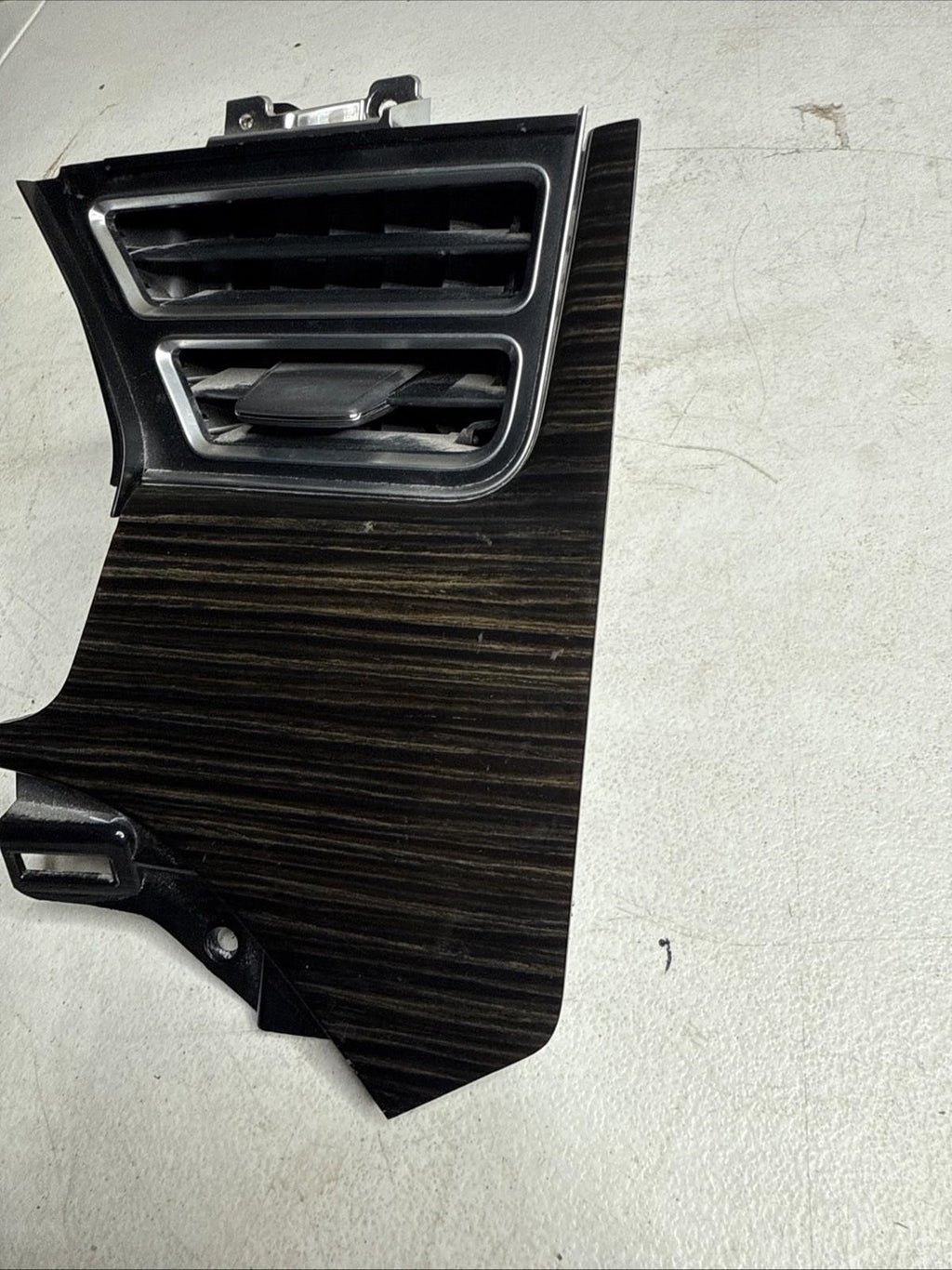 ♦️12-16 TESLA MODEL S DASH LEFT AIR VENT GRILL TRIM OBECHE GLOSS OEM,100451806F1