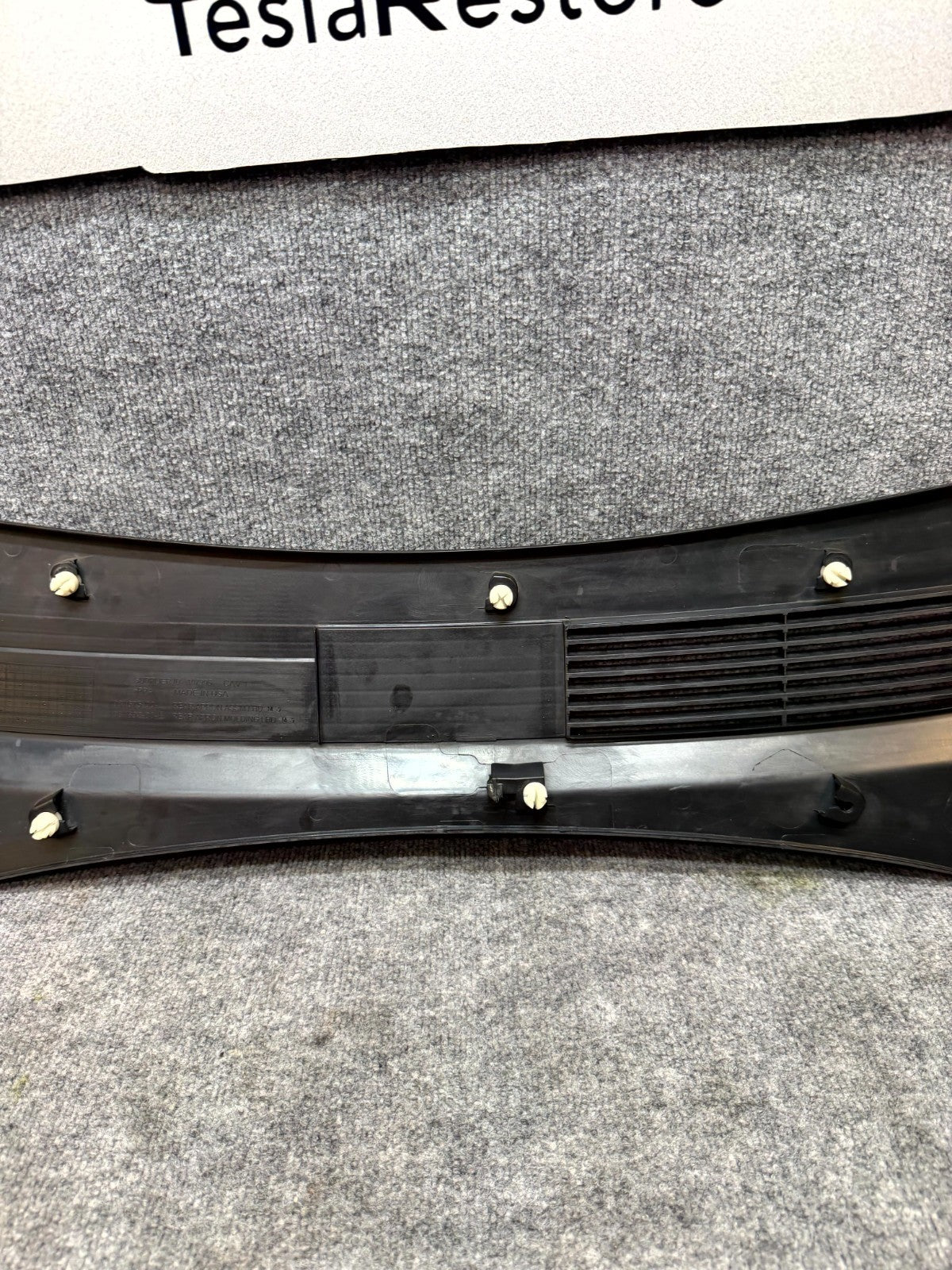 2017-2023 TESLA MODEL 3 REAR APRON WINDSHIELD WIPER COWL COVER OEM, 1081675-00-B