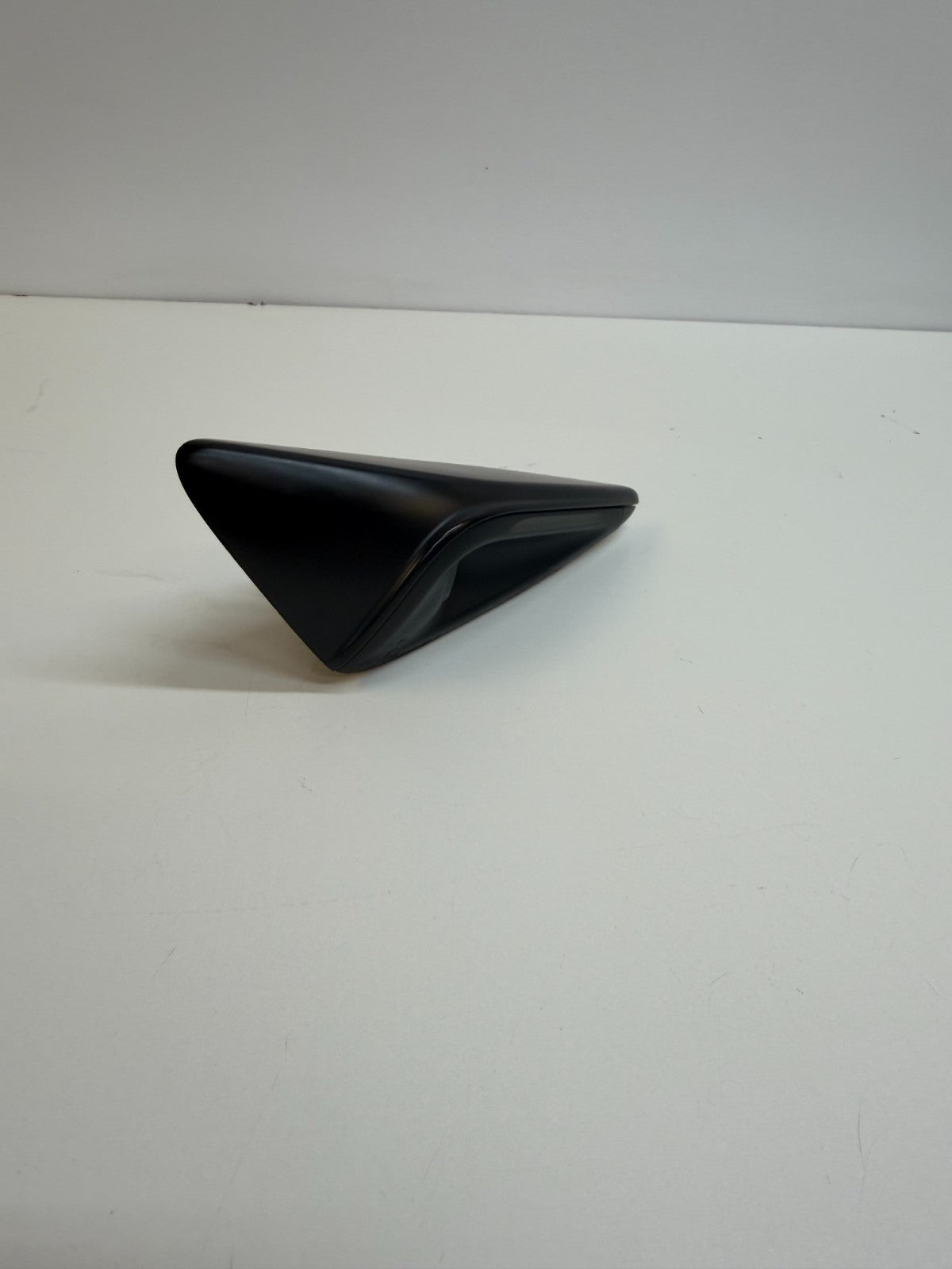 2024-2026 TESLA MODEL 3/Y LEFT DRIVER SIDE PARKING CAMERA 1820734-00-D