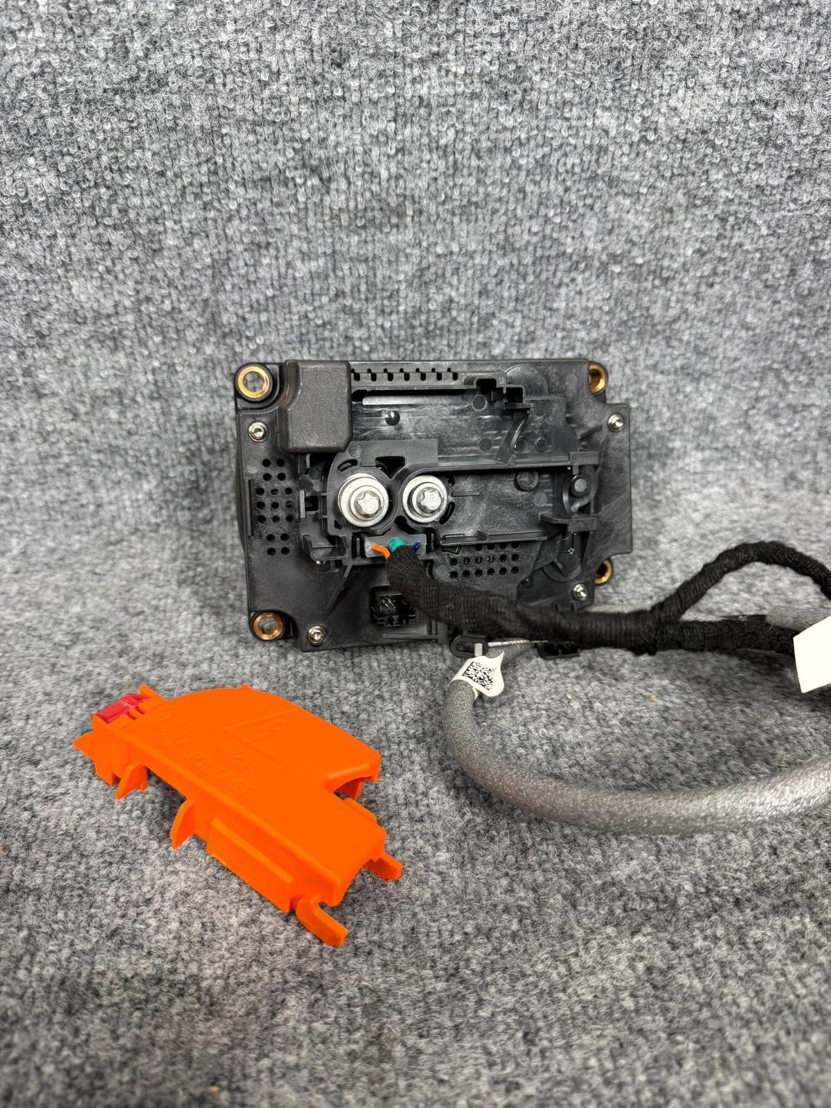 ♦️2014-2020 Tesla Model S X Inlet Charger Socket HV Chargeport OEM, 1026041-00-R