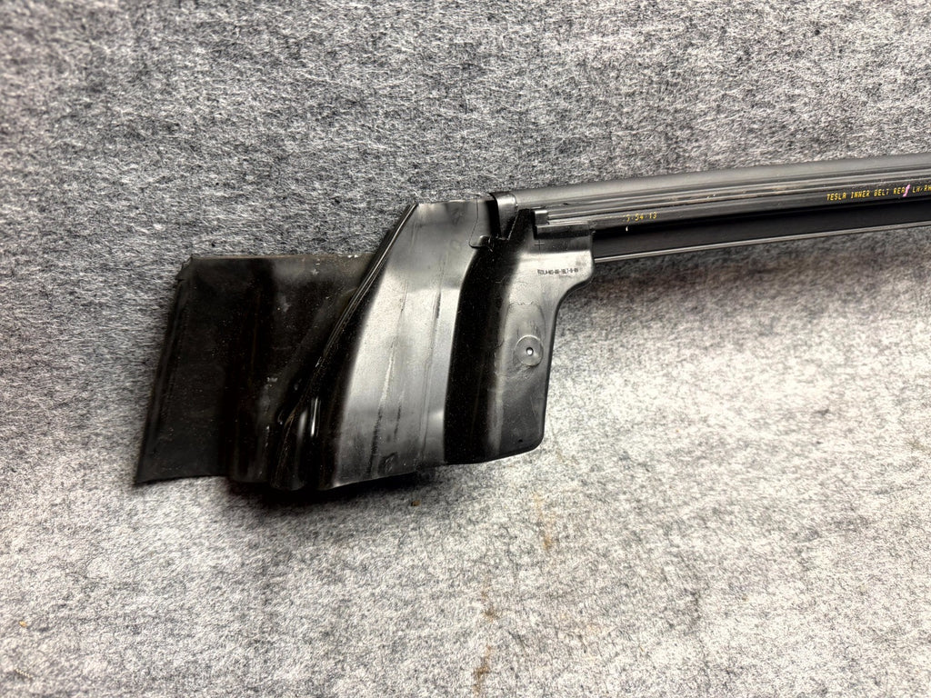 ♦️2017-2023 TESLA MODEL 3 REAR LEFT/RIGHT DOOR INNER BELT SEAL OEM, 1090503-00-F