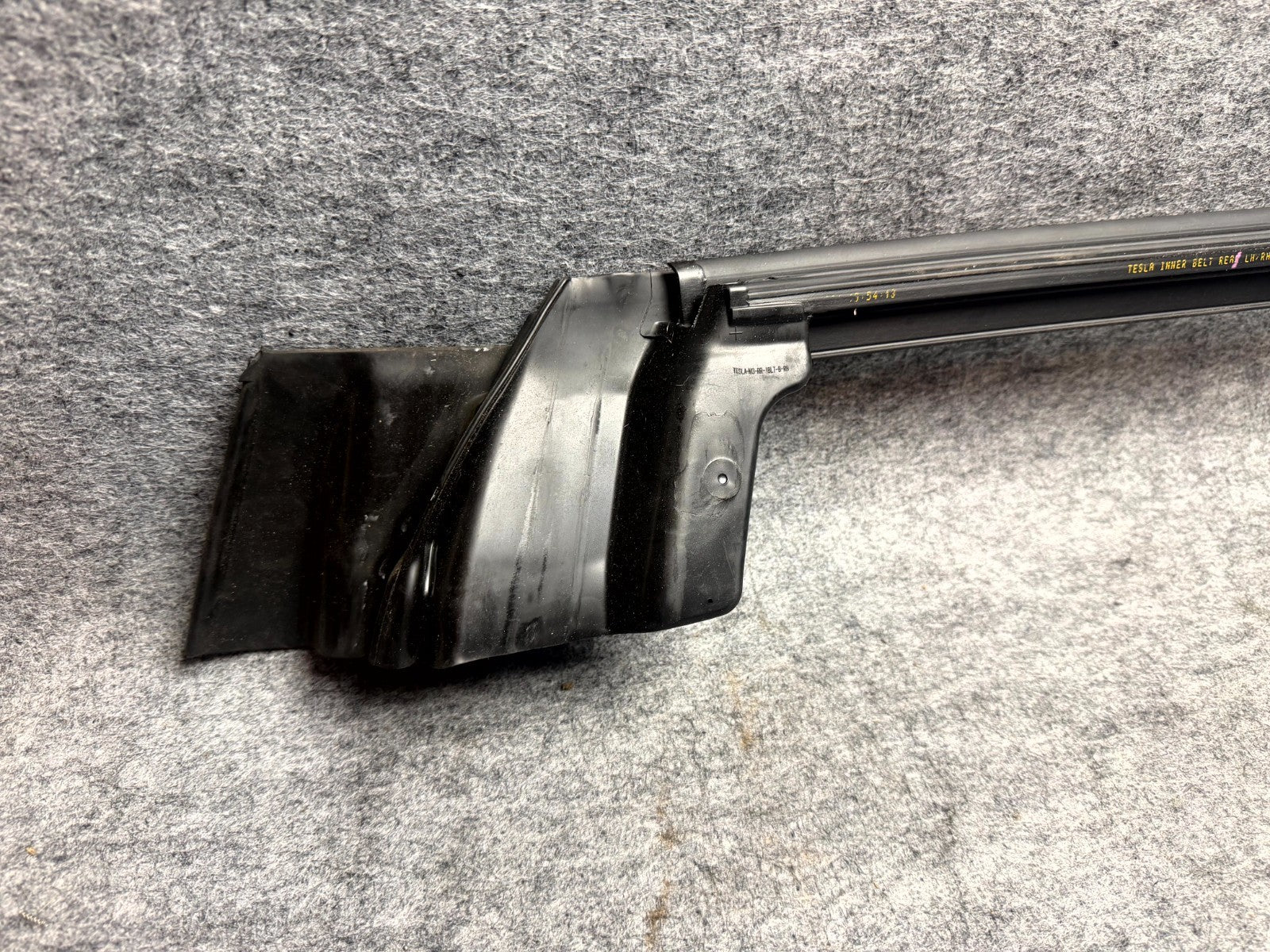 ♦️2017-2023 TESLA MODEL 3 REAR LEFT/RIGHT DOOR INNER BELT SEAL OEM, 1090503-00-F