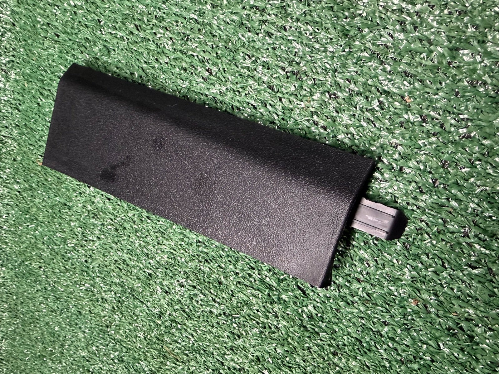 ♦️2020-2024 TESLA MODEL Y FRONT RIGHT A PILLAR LOWER TRIM COVER OEM, 149462279B