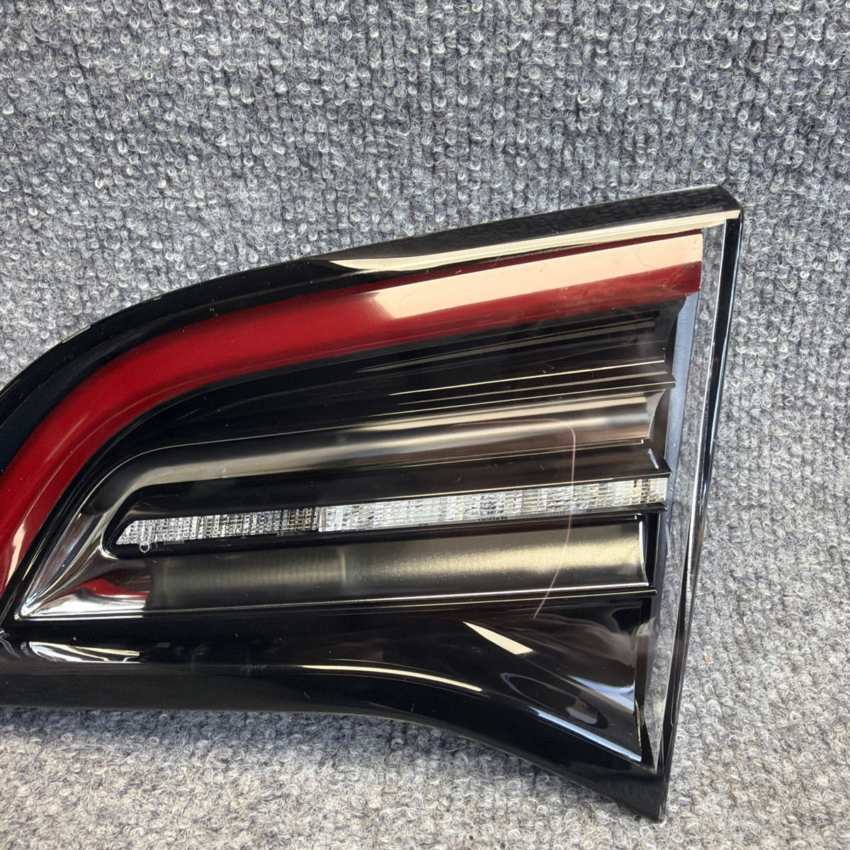 3Pin For 2017-2020 Tesla Model 3 Right Passenger Side LED Inner Trunk Tail Light