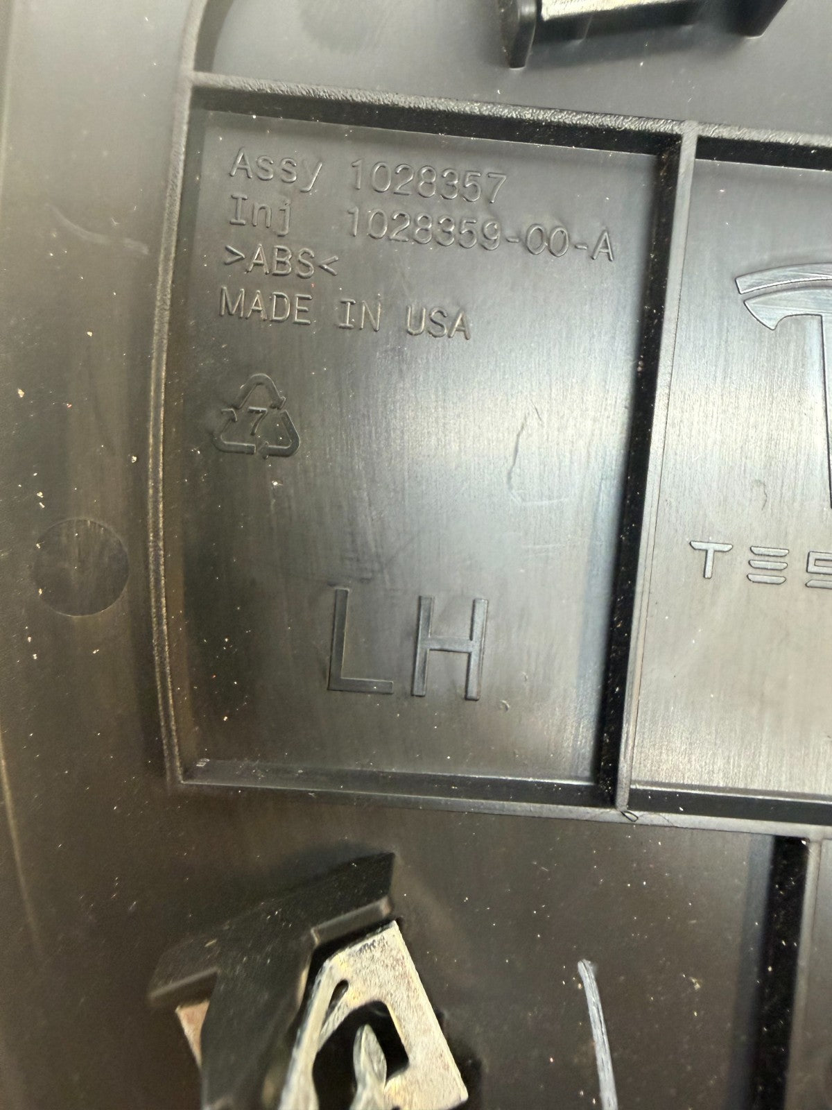 2012-2020 Tesla Model S Front Left Side Dashboard End Cover Trim 1028359-00-A