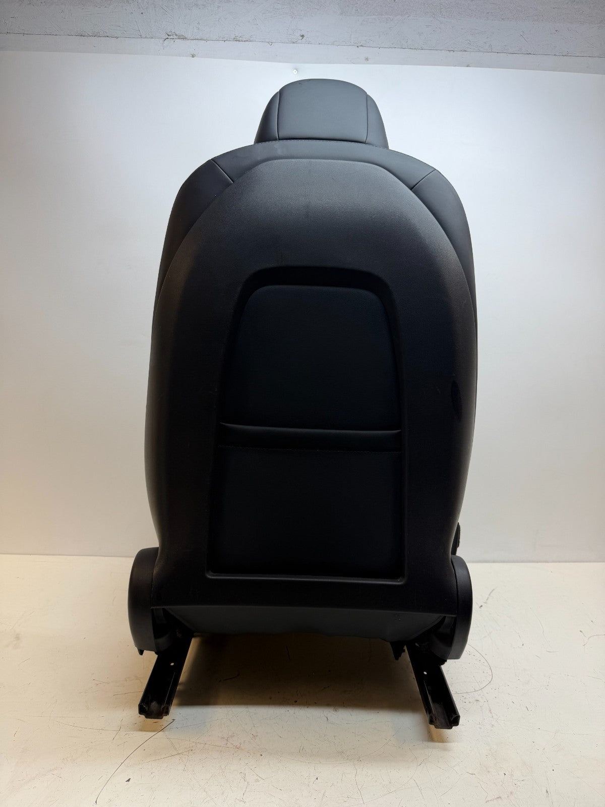 2017-2023 Tesla Model 3 Front Left Driver Seat Black Leather 1456942-00-A