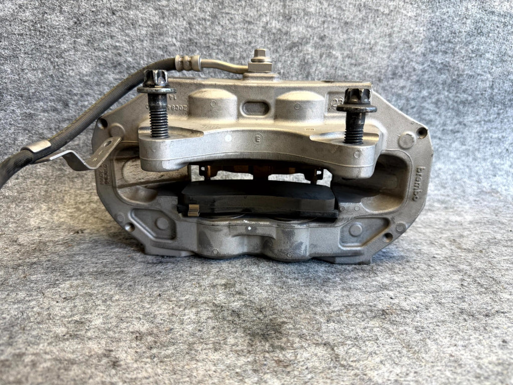 ♦️17-23 TESLA MODEL 3 FRONT RIGHT BRAKE CALIPER W/ BRAKE HOSE LINE OEM,104462200