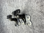 ♦️2017 – 2023 TESLA MODEL 3 FRONT LEFT DRIVER SIDE DOOR HINGE SET OEM, A046571