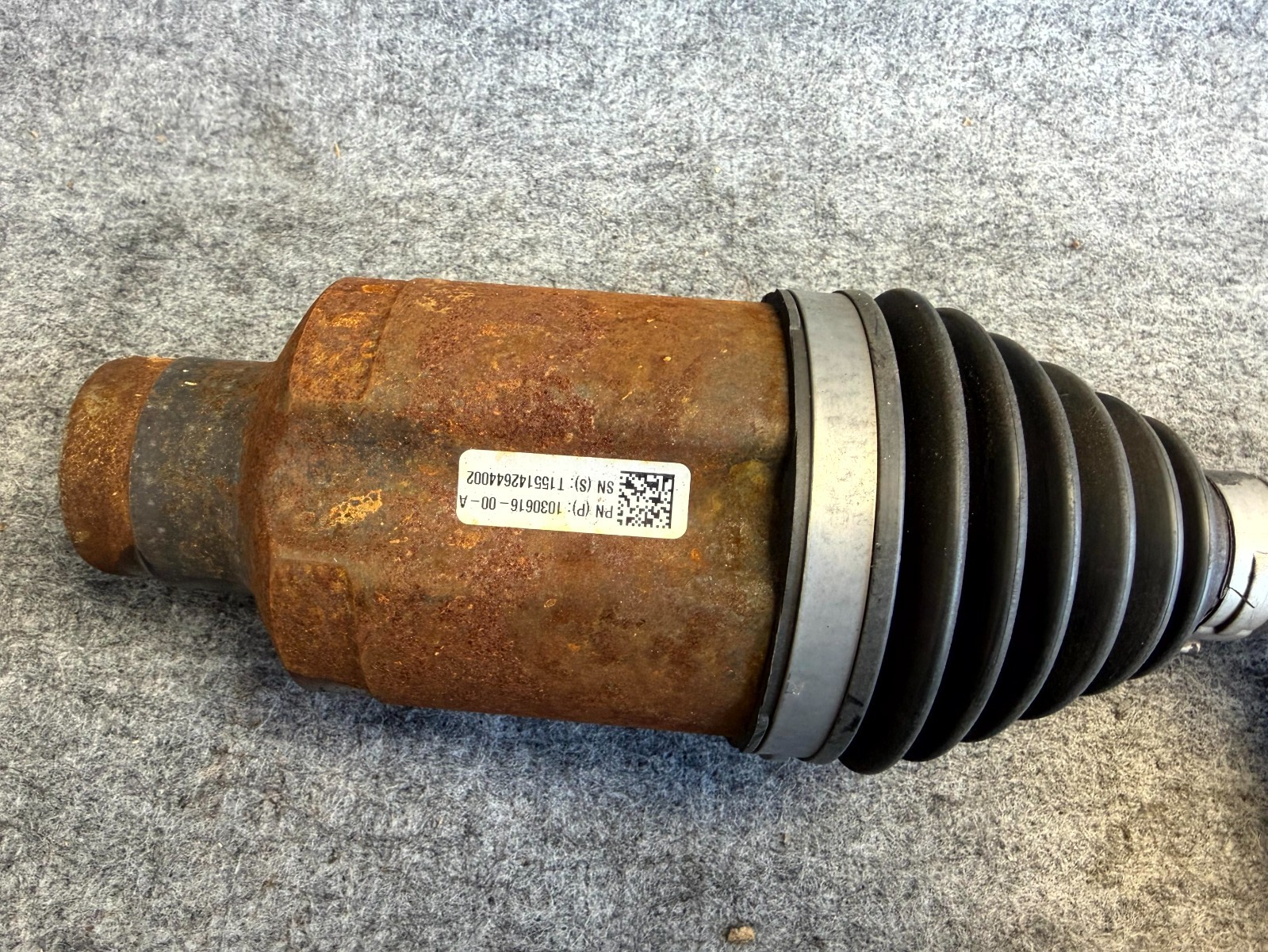 ♦️2012 - 2020 TESLA MODEL S FRONT RIGHT SIDE AXLE SHAFT OEM, 1030616-00-A