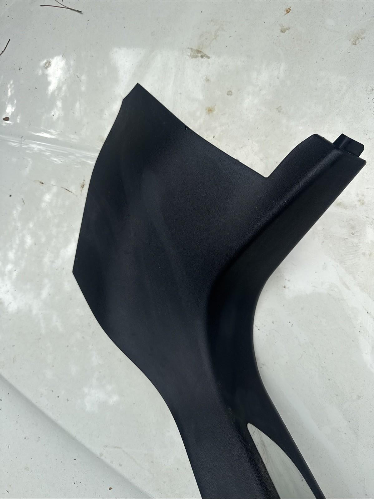 ♦️2012-2015 TESLA MODEL S FRONT RIGHT LOWER PILLAR BOTTOM COVER OEM, 103039400C