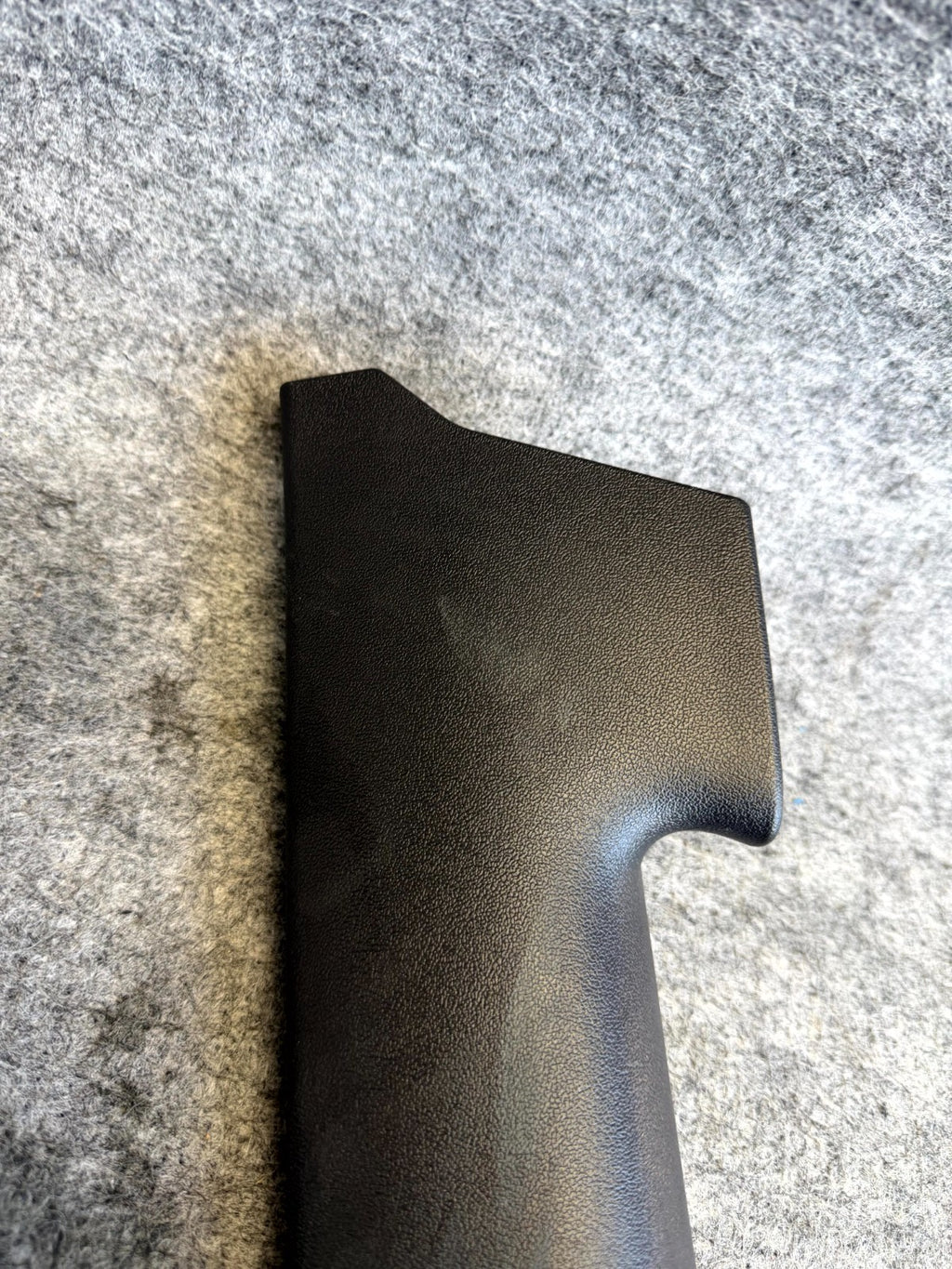♦️17–23 TESLA MODEL 3 REAR LEFT SIDE UPPER C PILLAR COVER TRIM OEM, 1086273-00-H